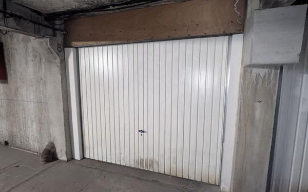 Stationnement à vendre