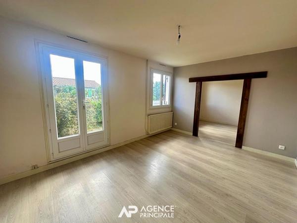 Maison - 4 pièces - 84m² €269 500 ** - Référence HDO626ED2