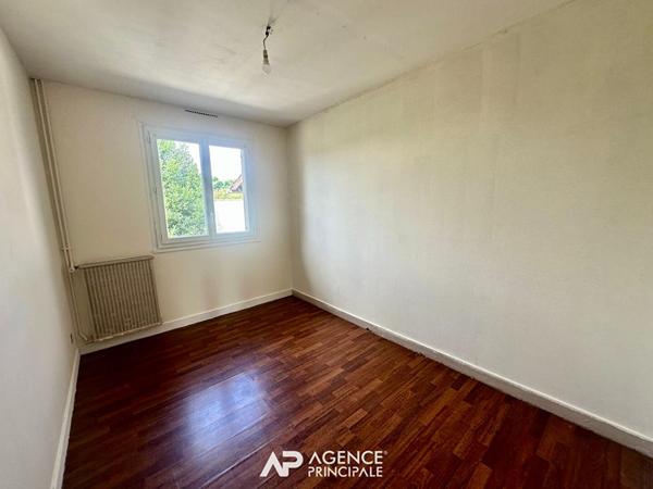 Maison - 4 pièces - 84m² €269 500 ** - Référence HDO626ED2