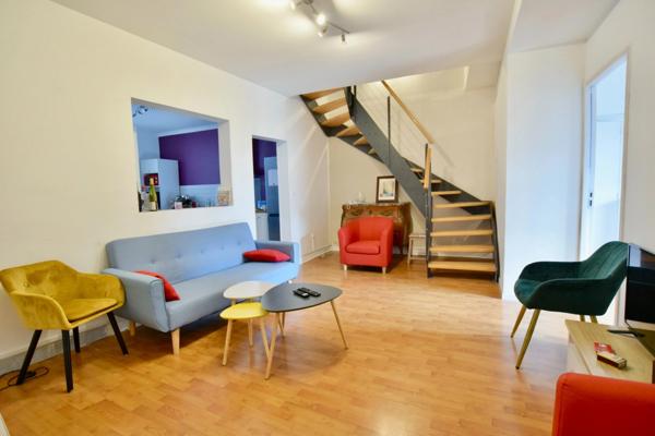 Immeuble de rapport au coeur de la place Bichon à Angers !