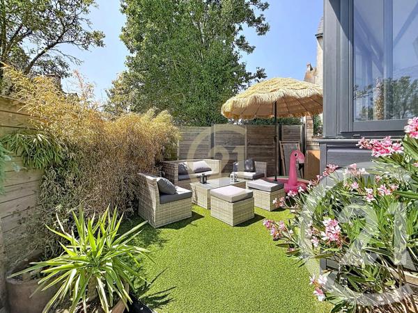 Maison à vendre  7 pièces - 177 m 2   MONTOIR DE BRETAGNE  - 44