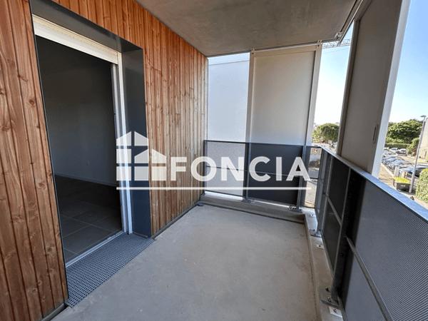 Location Appartement 3 pièces 67.9 m² - BAYA C201 - 65 RUE DES SAUNIERS La Rochelle 17000