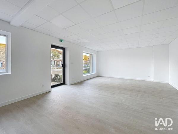 Location boutique/local commercial 93 m² Saint-Laurent-d'Agny