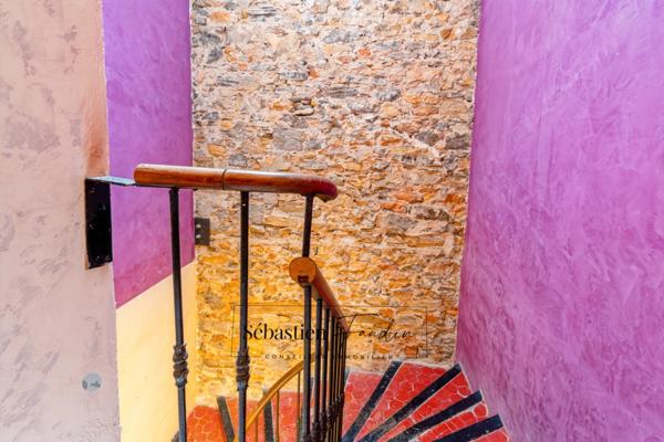 Appartement à vendre 1 pièces LA SEYNE SUR MER (83) - Proche centre et commerces - Rénové - 1er et dernier étage