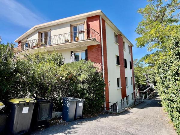 Fort Potentiel! T2 de 41m2 à raffraichir - Quartier des Arceaux