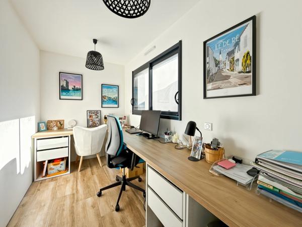 Maison à vendre 6 pièces LA ROCHELLE (17)