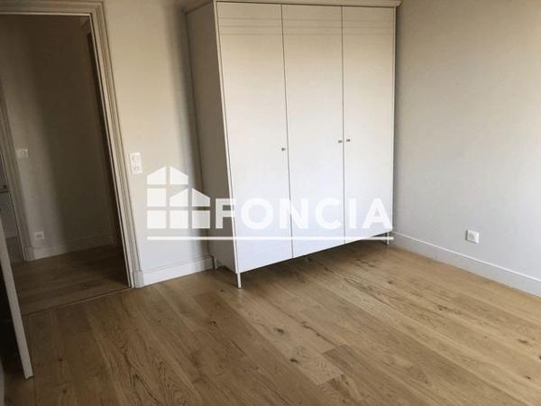 Location Appartement 3 pièces 60.75 m² - 30 RUE CHASTEL Aix-en-provence 13100