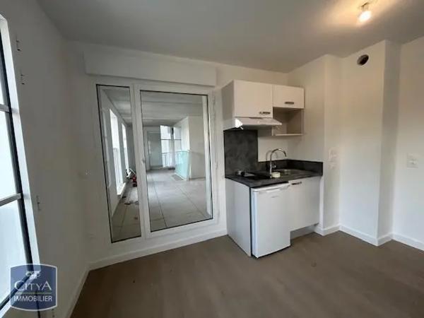 Appartement à louer 2 pièces 40m² Saint-Pierre-d'Oléron (17310)