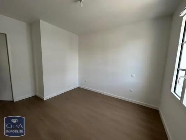 Appartement à louer 2 pièces 40m² Saint-Pierre-d'Oléron (17310)