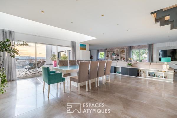 Maison contemporaine avec piscine et vue sur les Monts du Lyonnais