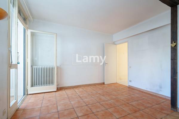 Parking + appartement