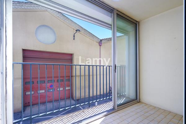 Parking + appartement