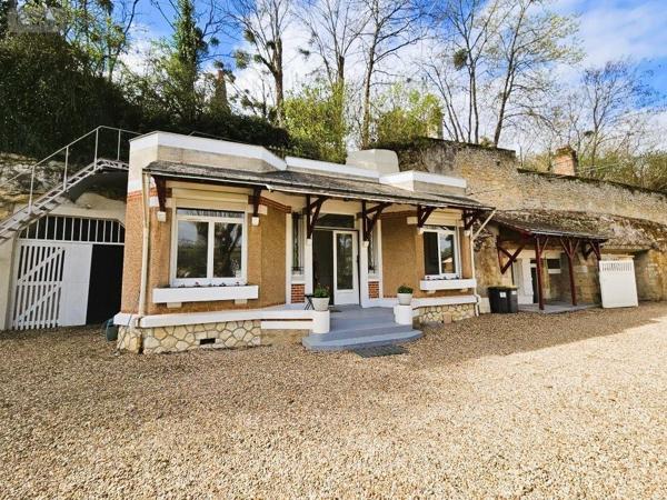 Maison à vendre à Vouvray dans l'Indre-et-Loire (37210), ref : 013/1498   
VOUVRAY