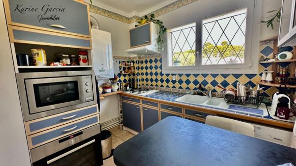 CORNICHE DE TAMARIS  - VUE MER - APPARTEMENT DE TYPE 3  - PLACE DE PARKING PRIVATIVE