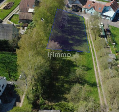 Terrain 675m²