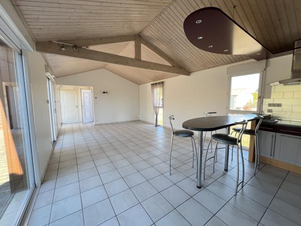 Maison 3 pièce(s) 2 chambre(s) 77 m²