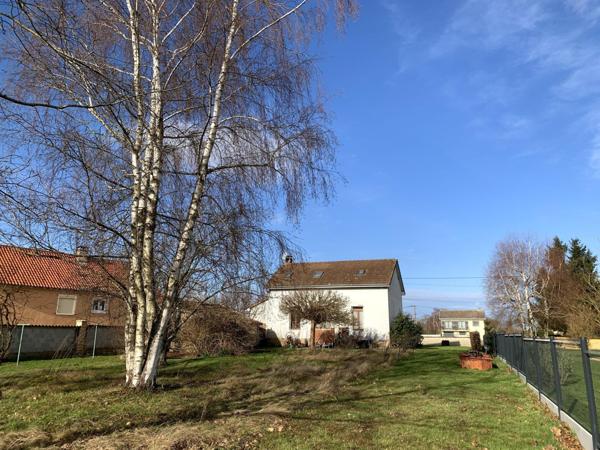 Jolie maison avec dépendance