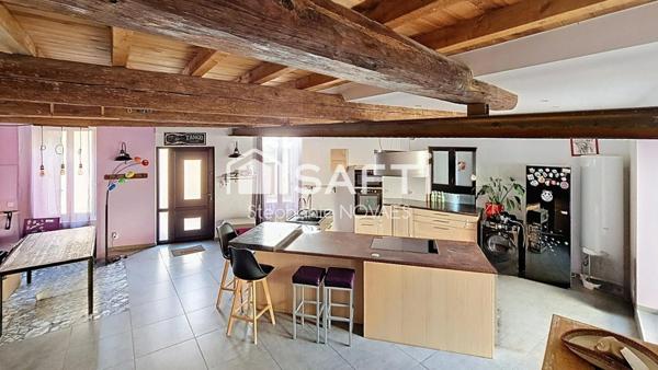 maison de village 150 m2 avec patio