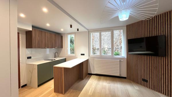 Appartement Paris 1 pièce(s) 21 m2