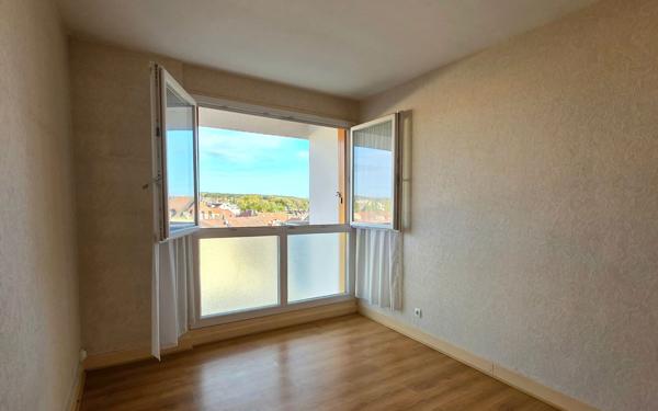 Appartement à vendre    2 pièces • 62,32 m2 Arpajon