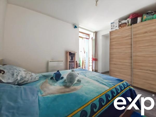 Maison mitoyenne rénovée avec combles aménageables – Quartier de la Liberté, Aix-les-Bains