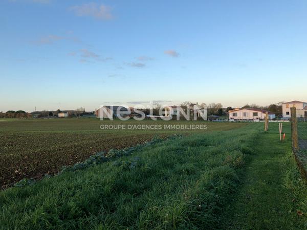Terrain constructible à vendre à Doix Les Fontaines - 4239 m²