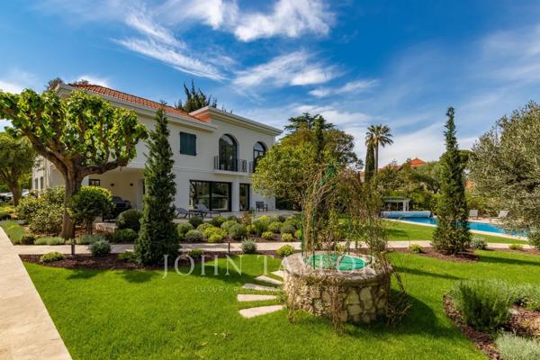 Cap d'Antibes | Villa rénovée proche des plages