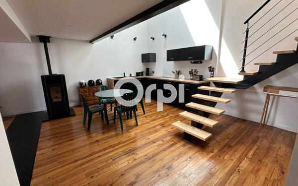 Maison à vendre    5 pièces •  Mezel