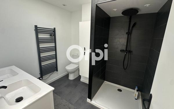 Maison à vendre    5 pièces •  Mezel