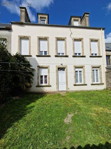 Immeuble à vendre à Saint-Vaast-la-Hougue dans la Manche (50550), ref : 50088-1056996