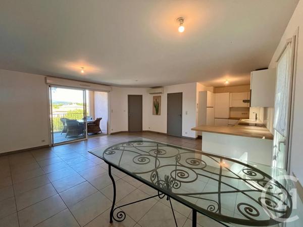 Appartement F4 à vendre  4 pièces - 87,16 m 2   STE MAXIME  - 83