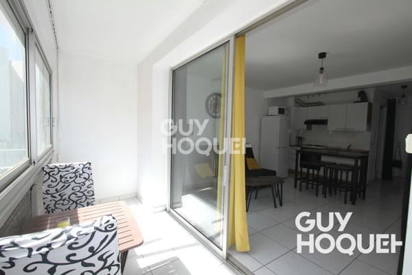 À louer - studio meublé de 30 m² situé à Canet-en-Roussillon.