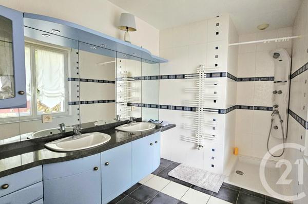 Maison à vendre  5 pièces - 195,80 m 2   QUIBERON  - 56