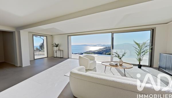 Maison à vendre 6 pièces 230 m² Les-Issambres