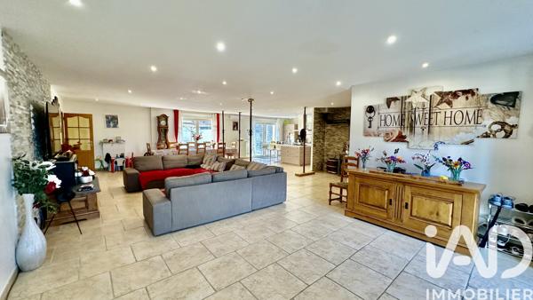 Maison à vendre 8 pièces 228 m² Linas