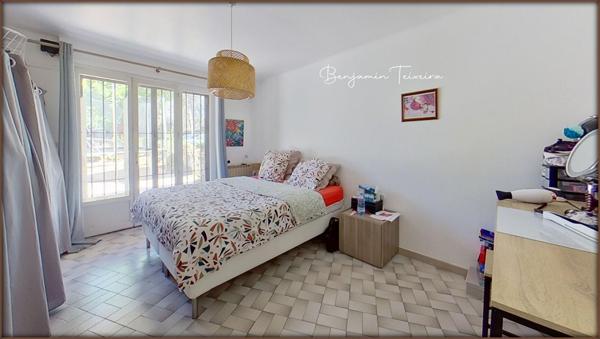 Maison Brignoles 7 pièce(s) 204.02 m2 / 5 Chambres / 5000m² de terrain