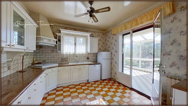 Maison Brignoles 7 pièce(s) 204.02 m2 / 5 Chambres / 5000m² de terrain