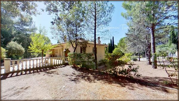 Maison Brignoles 7 pièce(s) 204.02 m2 / 5 Chambres / 5000m² de terrain