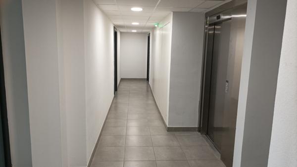 Narbonne (11100) appt t3 avec terrasse et parking