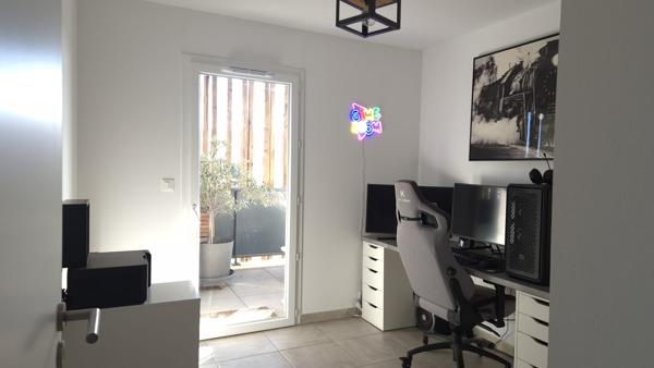 Narbonne (11100) appt t3 avec terrasse et parking