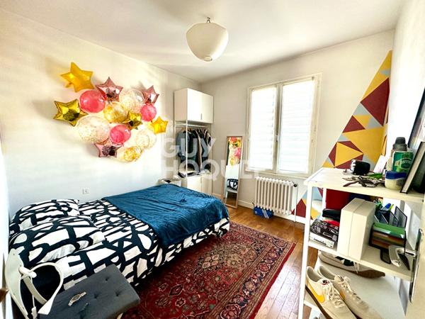 Clermont Ferrand - Facultés - Appartement T3 de 63.08 m2 avec garage et balcon