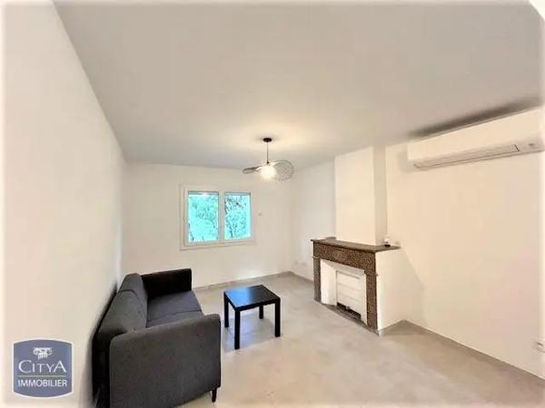 Appartement à louer 3 pièces 61.95m²