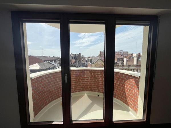 A LOUER : T2 à LILLE • • 710 € CC • Réf. 209-00