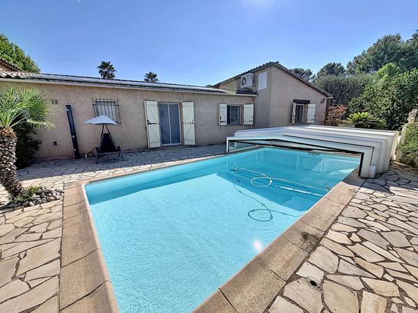 PEYMEINADE  154 m²  Terrain de 2 634 m² Piscine 699 000 € possibilité 2 logements