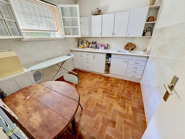 PEYMEINADE  154 m²  Terrain de 2 634 m² Piscine 699 000 € possibilité 2 logements