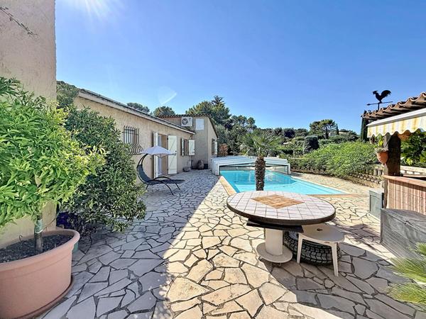 PEYMEINADE  154 m²  Terrain de 2 634 m² Piscine 699 000 € possibilité 2 logements