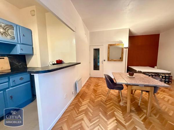 Appartement à louer 1 pièce 38.65m² Tours (37000)