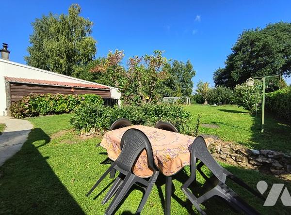 JOLIE MAISON ANCIENNE AU CALME