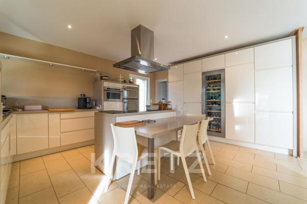 Villa d'architecte avec piscine