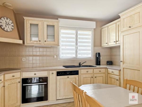 Maison Sable Sur Sarthe 6 pièce(s) 120.05 m2